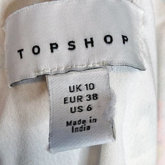 Topshop Floral Rose Swiss Dot Bardot Long Ruffle Sleeve Cold Shoulder Romper 6 - Picture 11 of 13